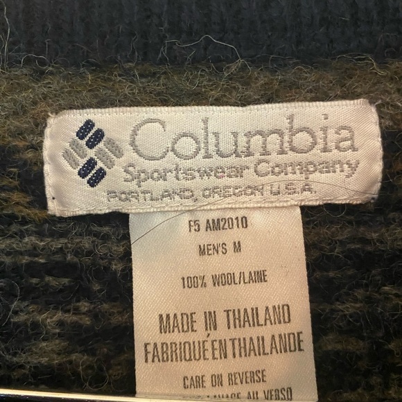 Columbia Vintage 100% Wool Fair Isle Crewneck Sweater - Picture 6 of 6